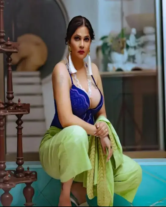 hot  call girls in Jb Nagar
